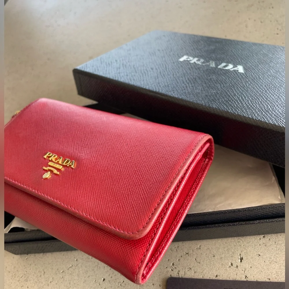PRADA red saffiano wristlet - Picture 2 of 13